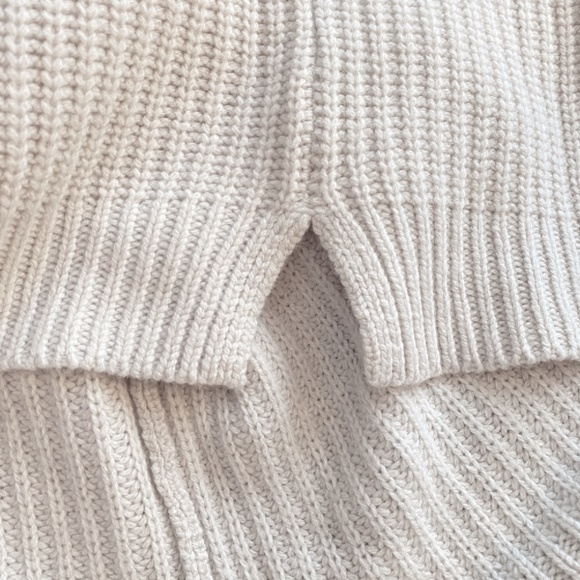 ✨NEW✨ FRANK & OAK WOMEN'S V-NECK CREAM WOOL KNIT SWEATER VEST, SMALL - Picture 5 of 5